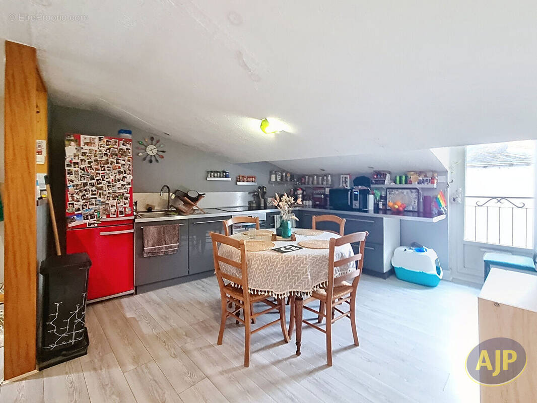 Appartement à REZE