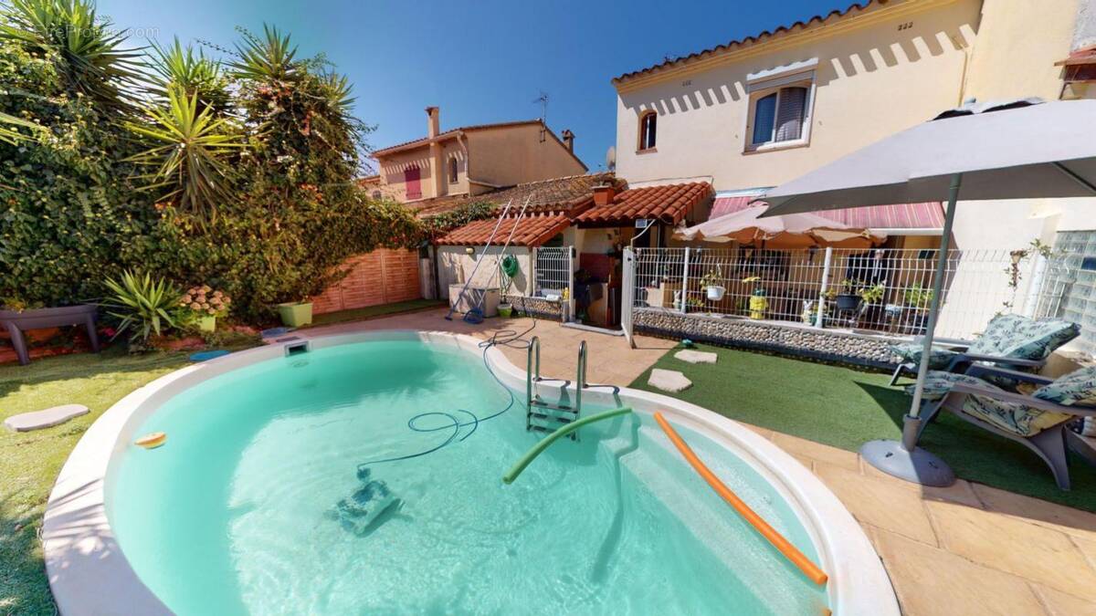 Maison à BOMPAS
