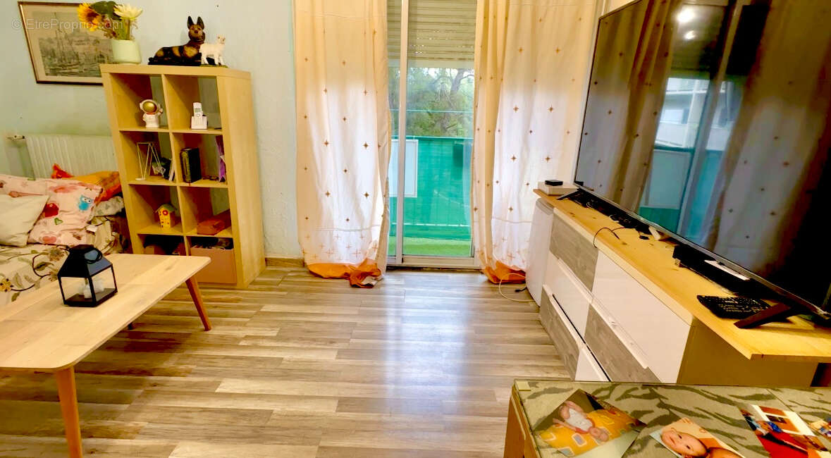 Appartement à PORT-DE-BOUC