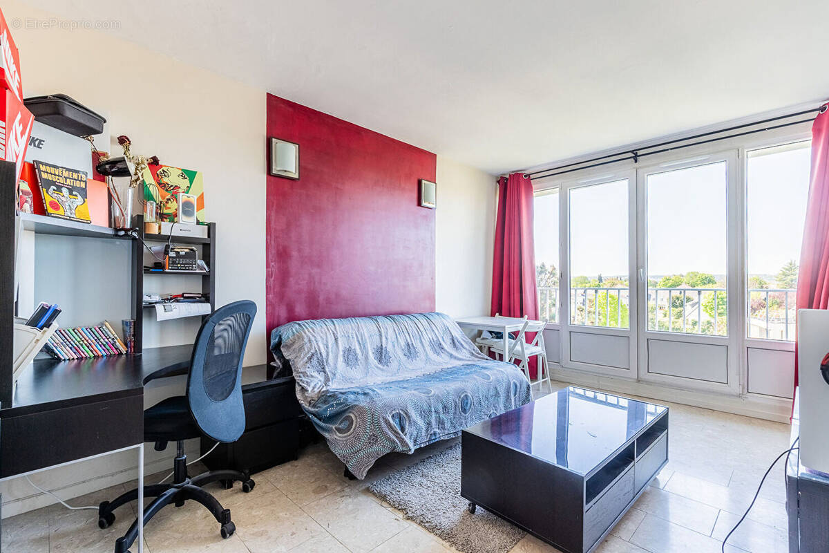 Appartement à CARRIERES-SUR-SEINE