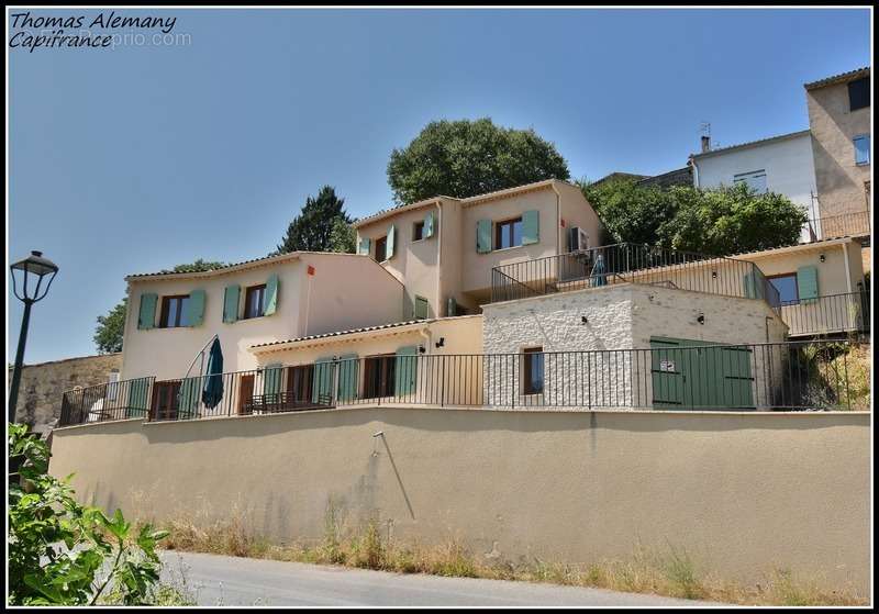 Maison à ESPARRON-DE-VERDON