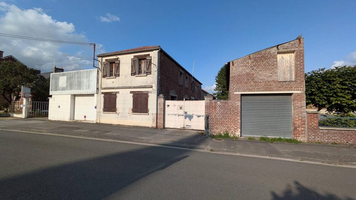 Maison à CHAUNY