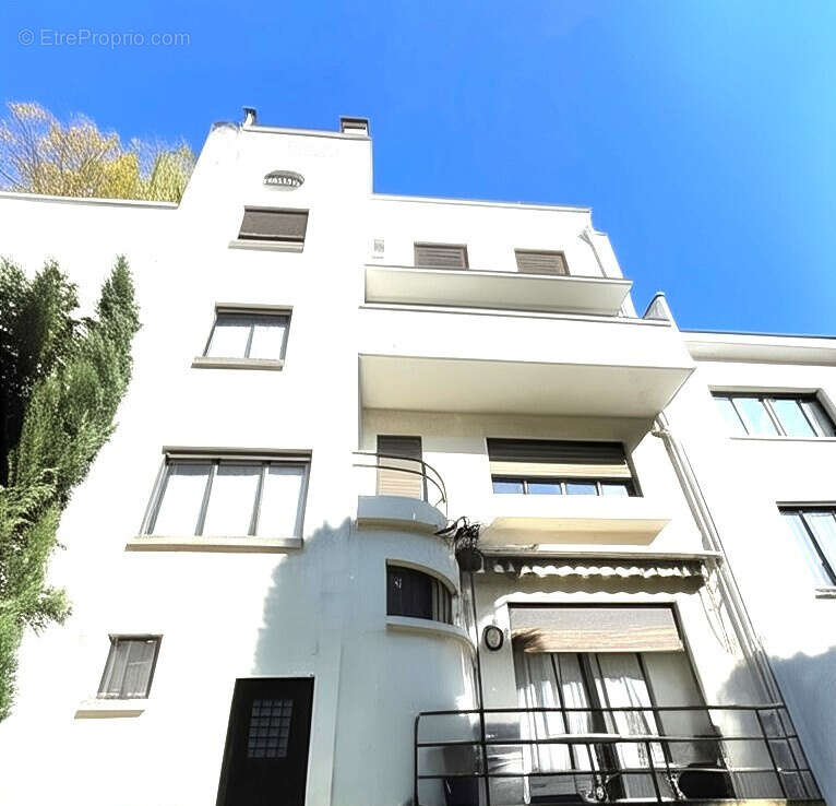 Maison à PARIS-14E