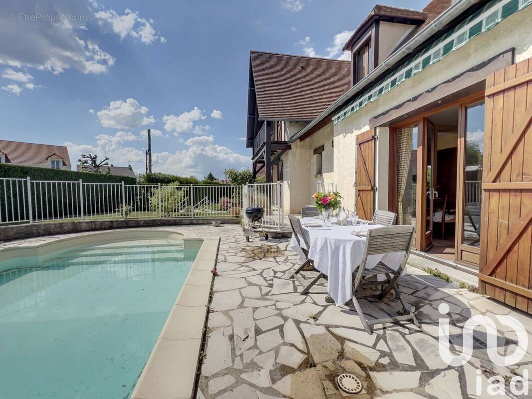 Photo 1 - Maison à ECQUEVILLY