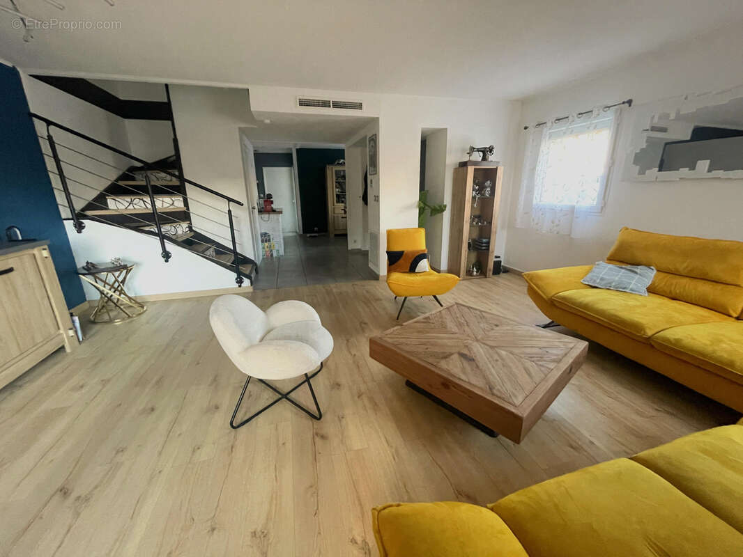 Maison à NIMES