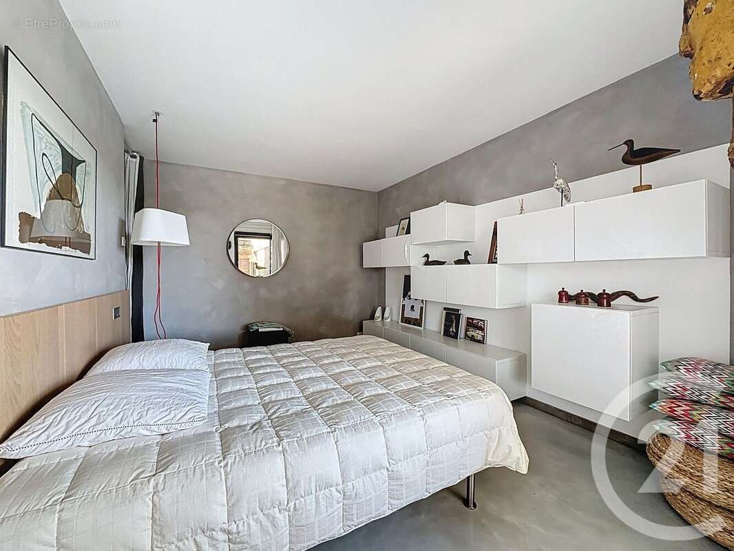 Maison à BOUZIGUES