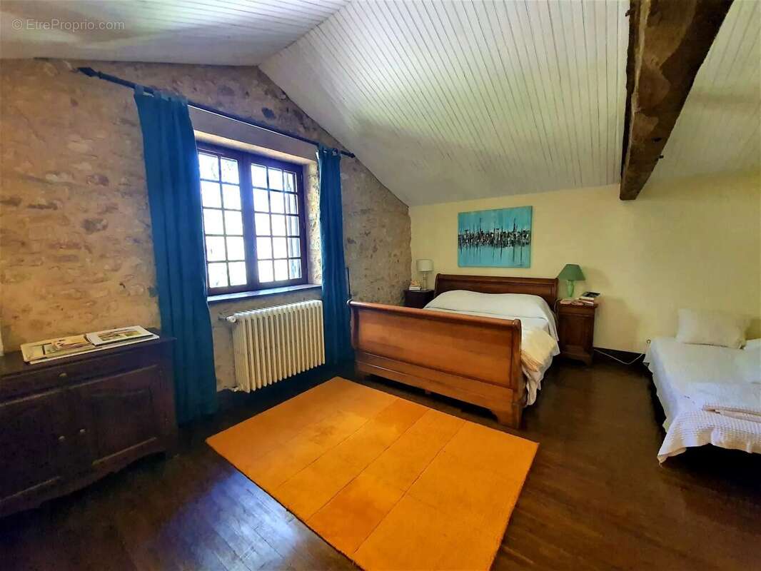 Maison à BEAUMONT-DU-PERIGORD