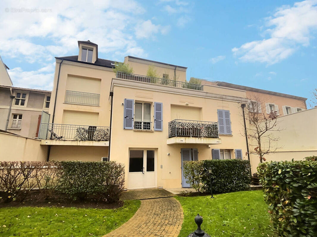 Appartement à RAMBOUILLET
