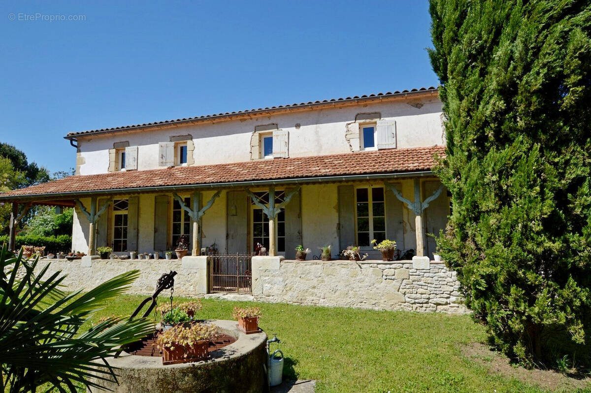 Maison à DURAS