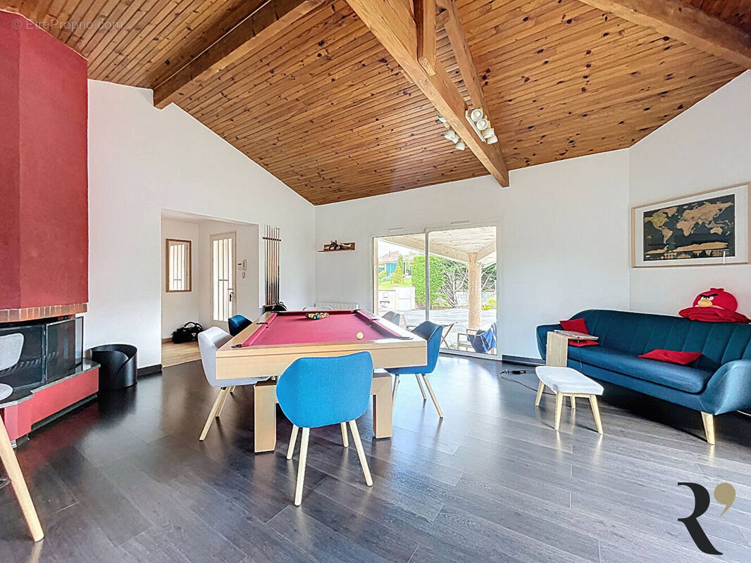 Maison à DREMIL-LAFAGE