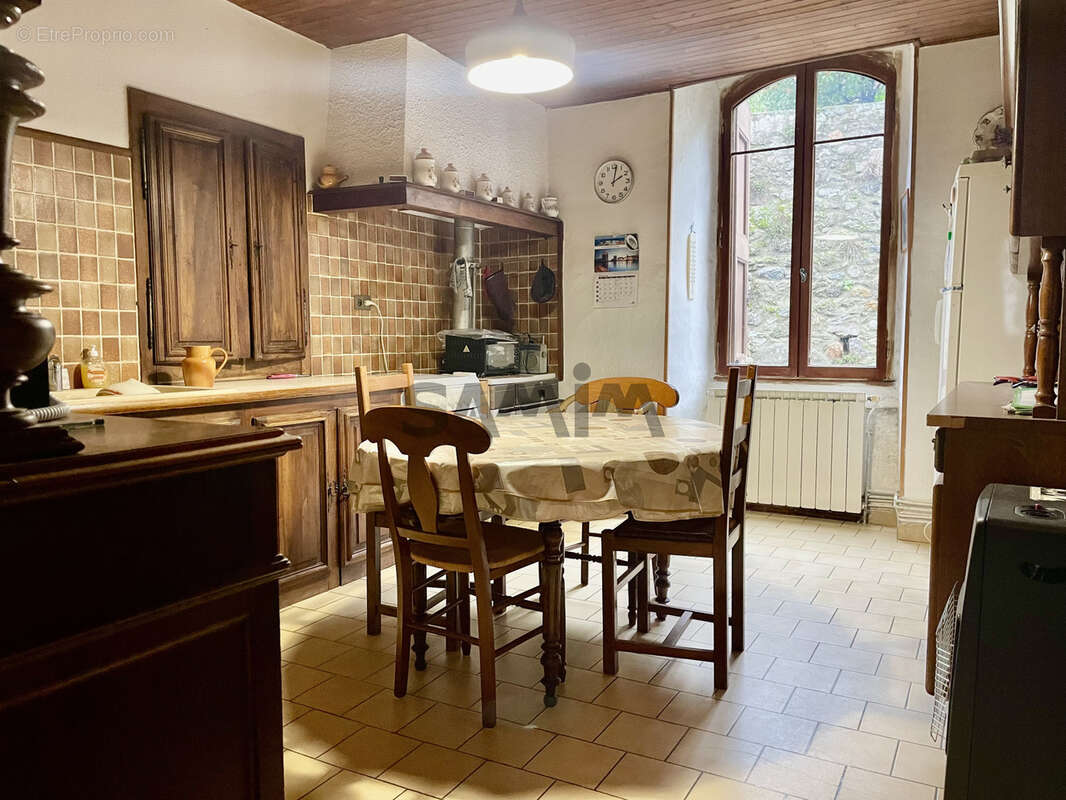 Appartement à LASALLE