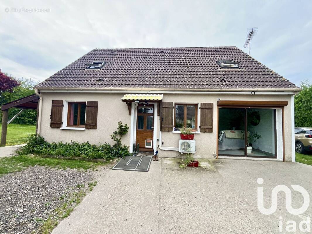 Photo 1 - Maison à PUISEAUX