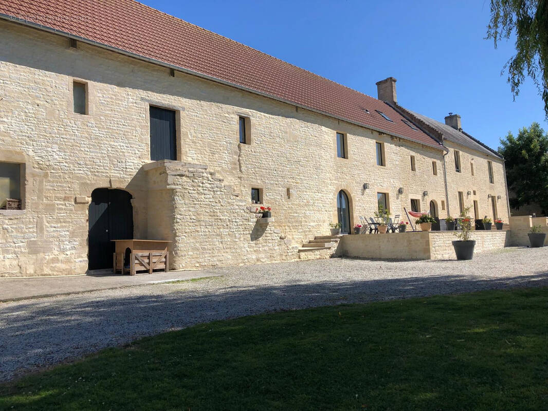 Maison à CREULLY