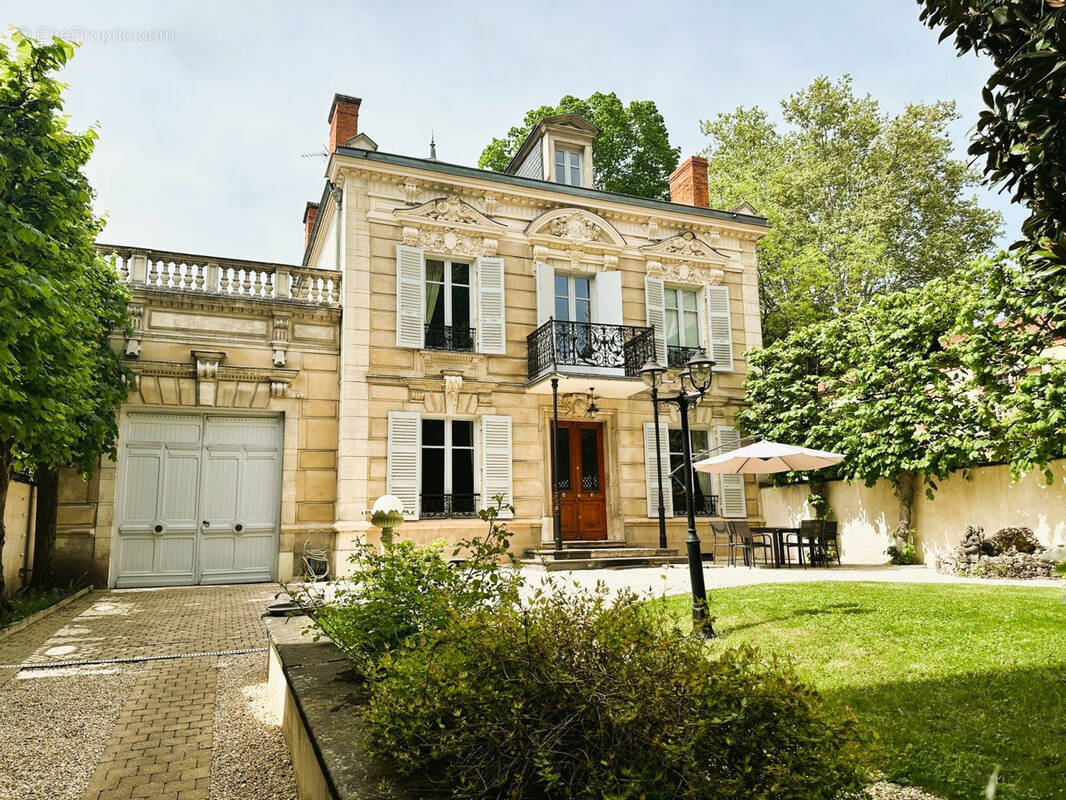 Maison à VICHY