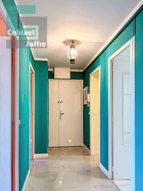 Appartement à AVON