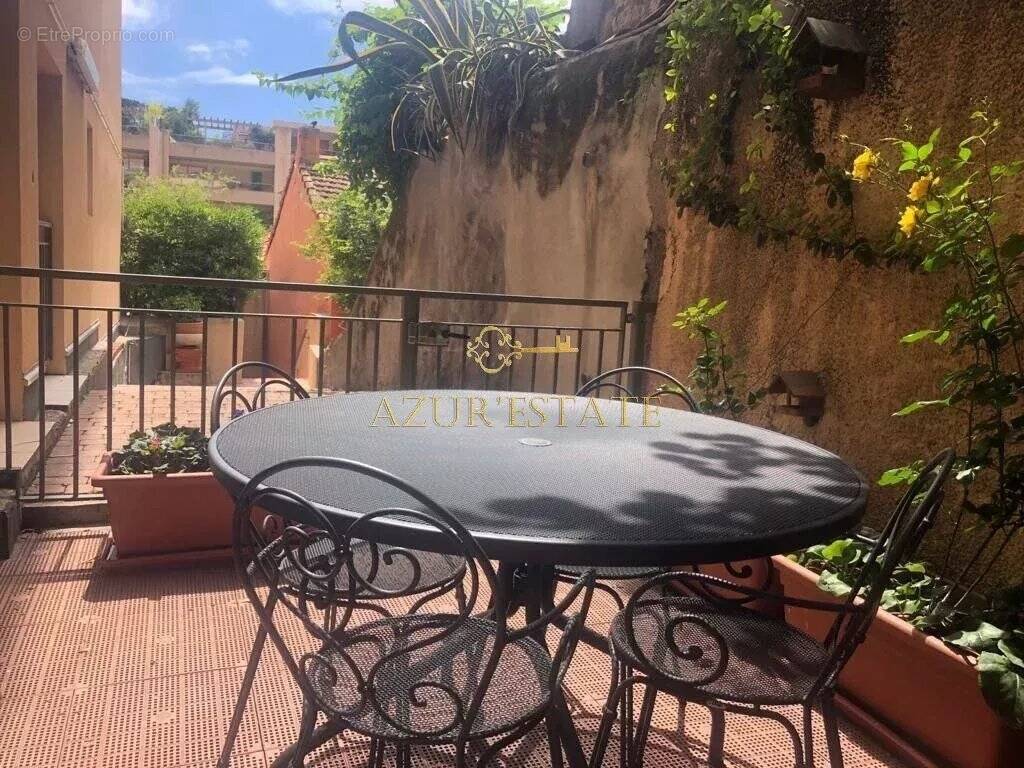 Appartement à BEAUSOLEIL