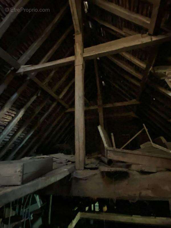 Maison à SARRAZAC