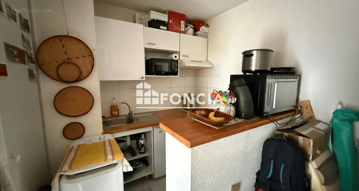 Appartement à LESPINASSE