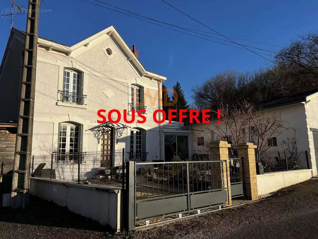 Maison à AUBIN