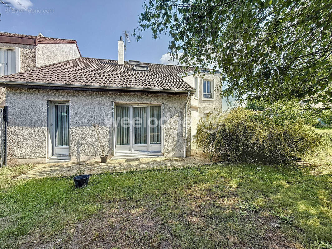 Maison à ERAGNY