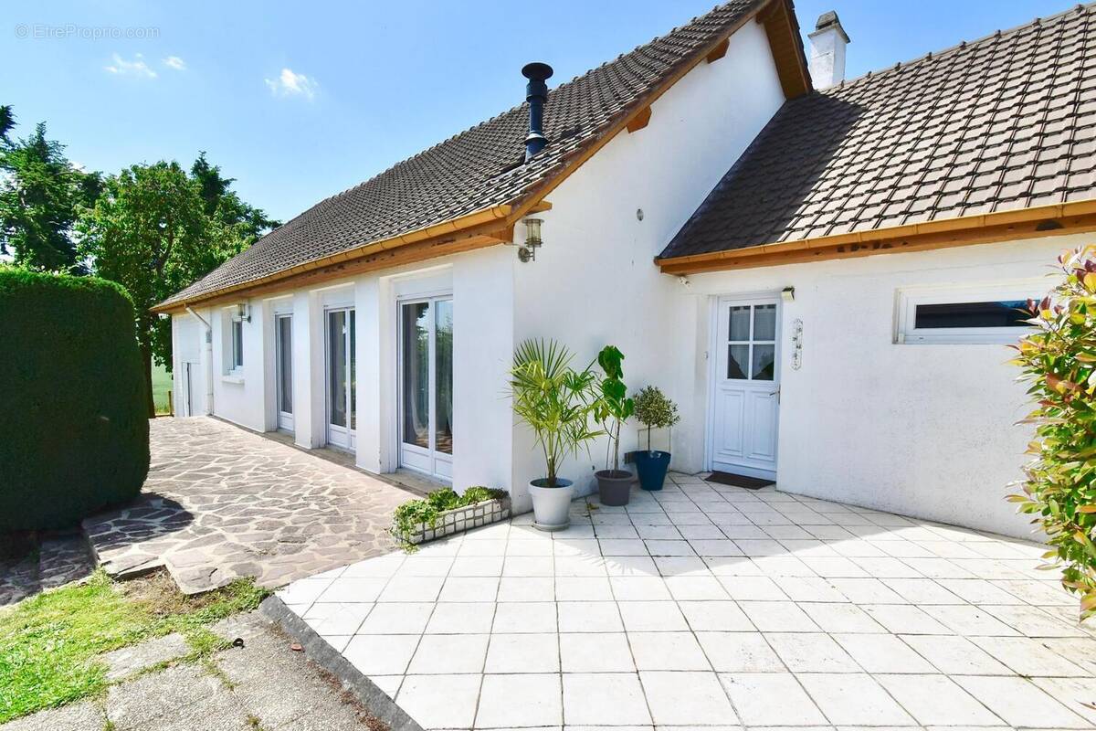 Photo 1 - Maison à EVREUX