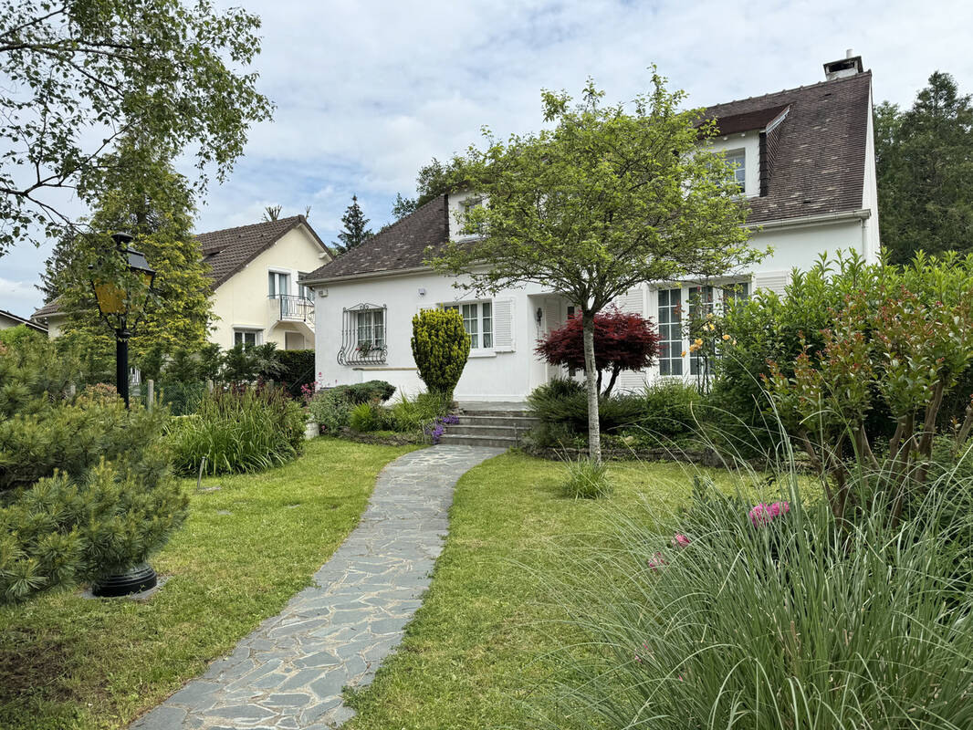 Maison à VAIRES-SUR-MARNE