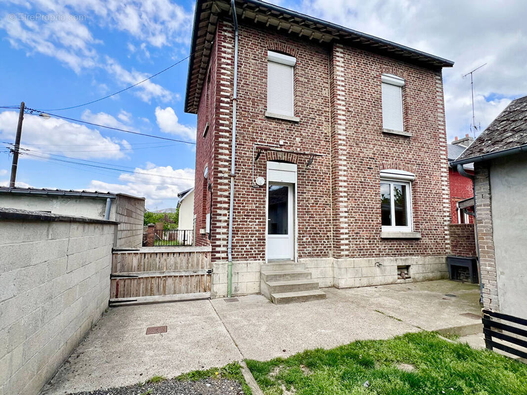Maison à TERGNIER