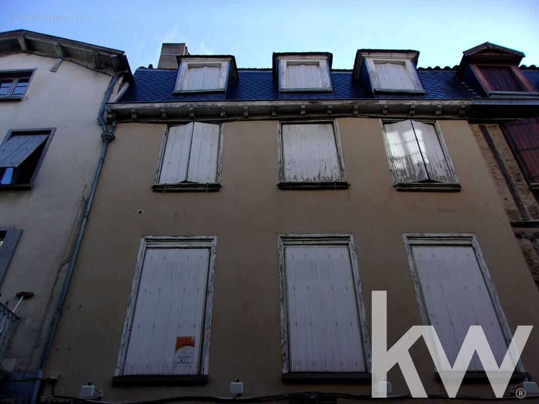 Appartement à VILLEFRANCHE-DE-ROUERGUE