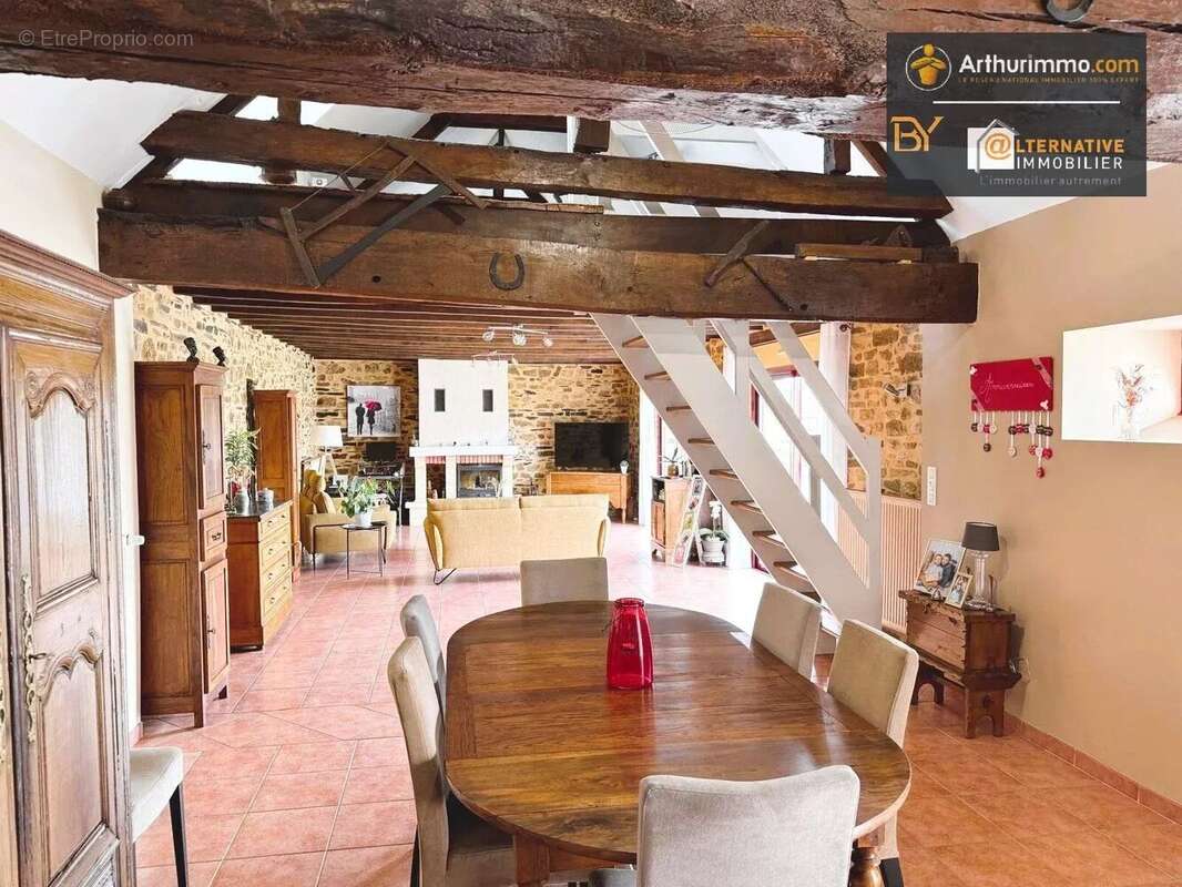 Maison à LA GUERCHE-DE-BRETAGNE