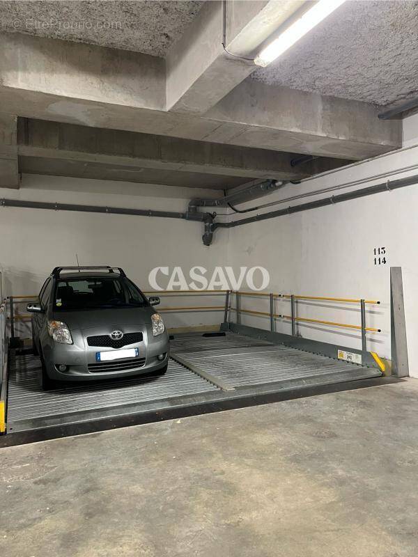 Parking à LYON-3E