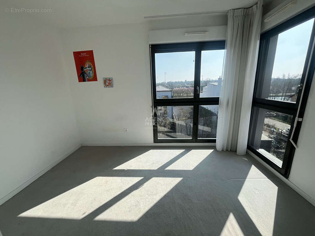 Appartement à PONTOISE