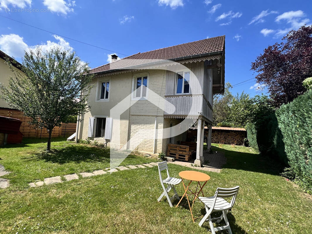 Maison à DELLE