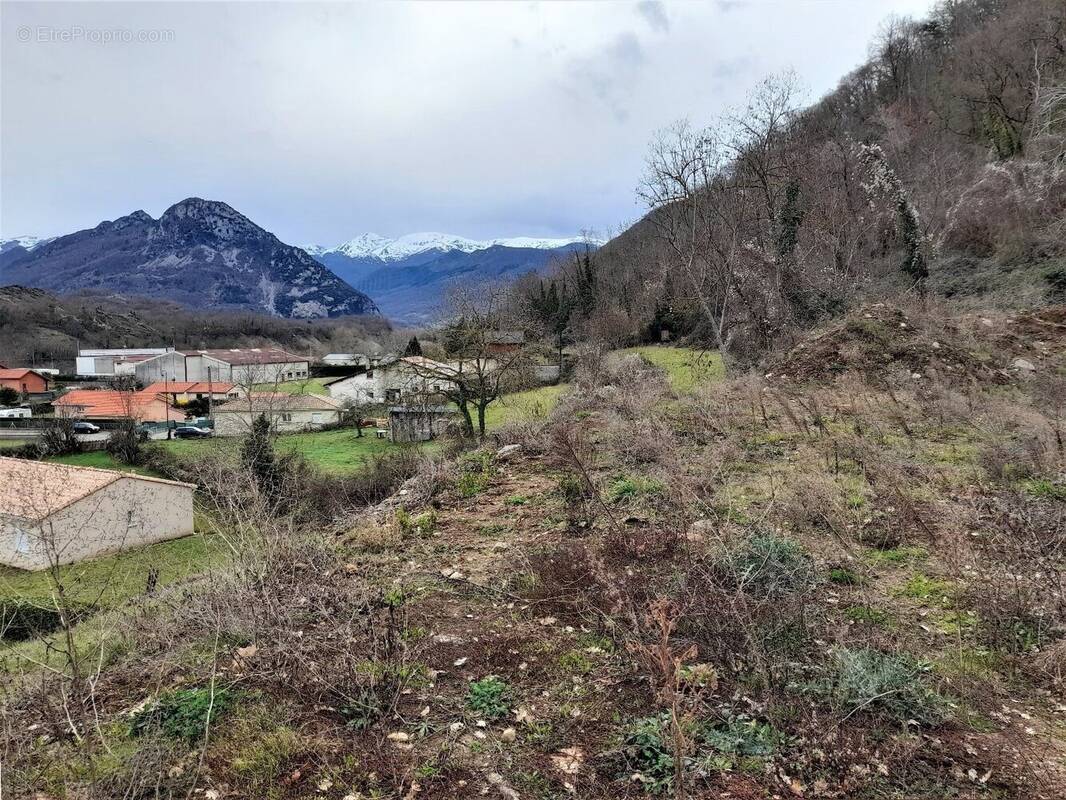 Terrain à MERCUS-GARRABET