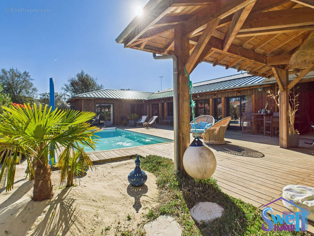 Maison à MOLIETS-ET-MAA
