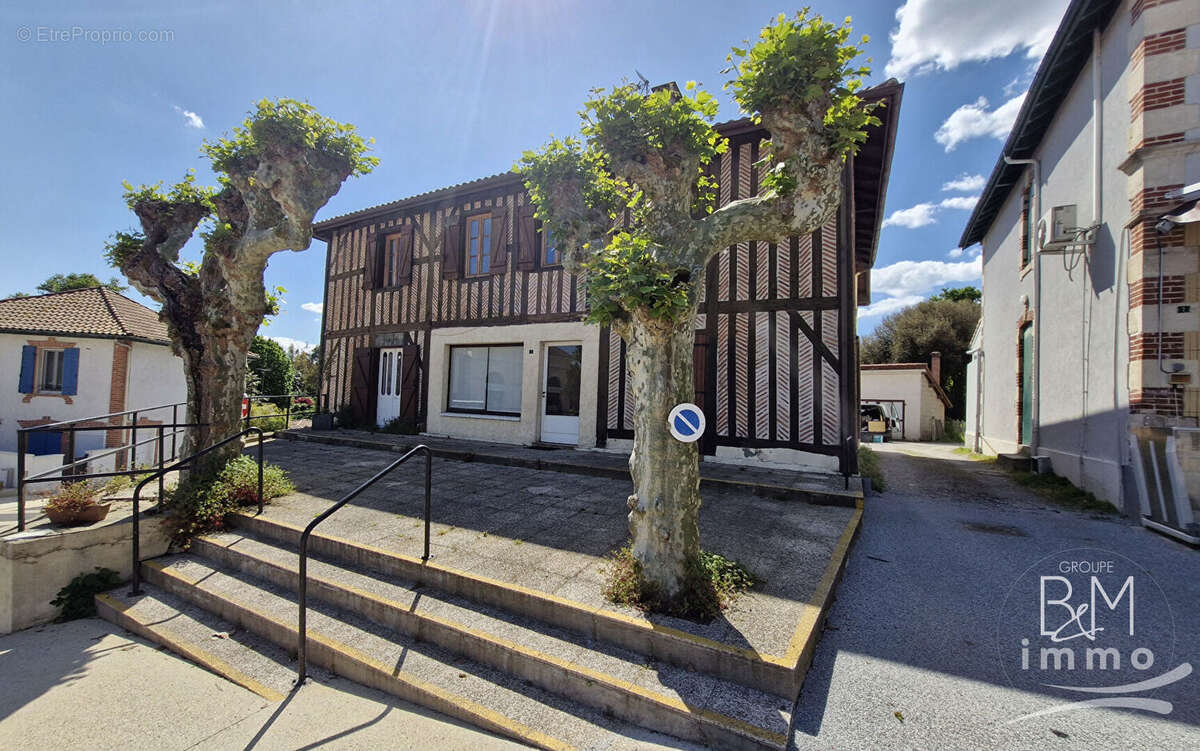 Maison à LEON