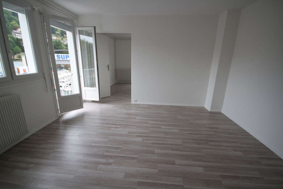 Appartement à DARNETAL