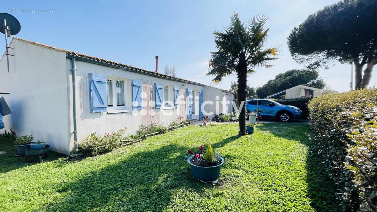 Maison à LE GRAND-VILLAGE-PLAGE