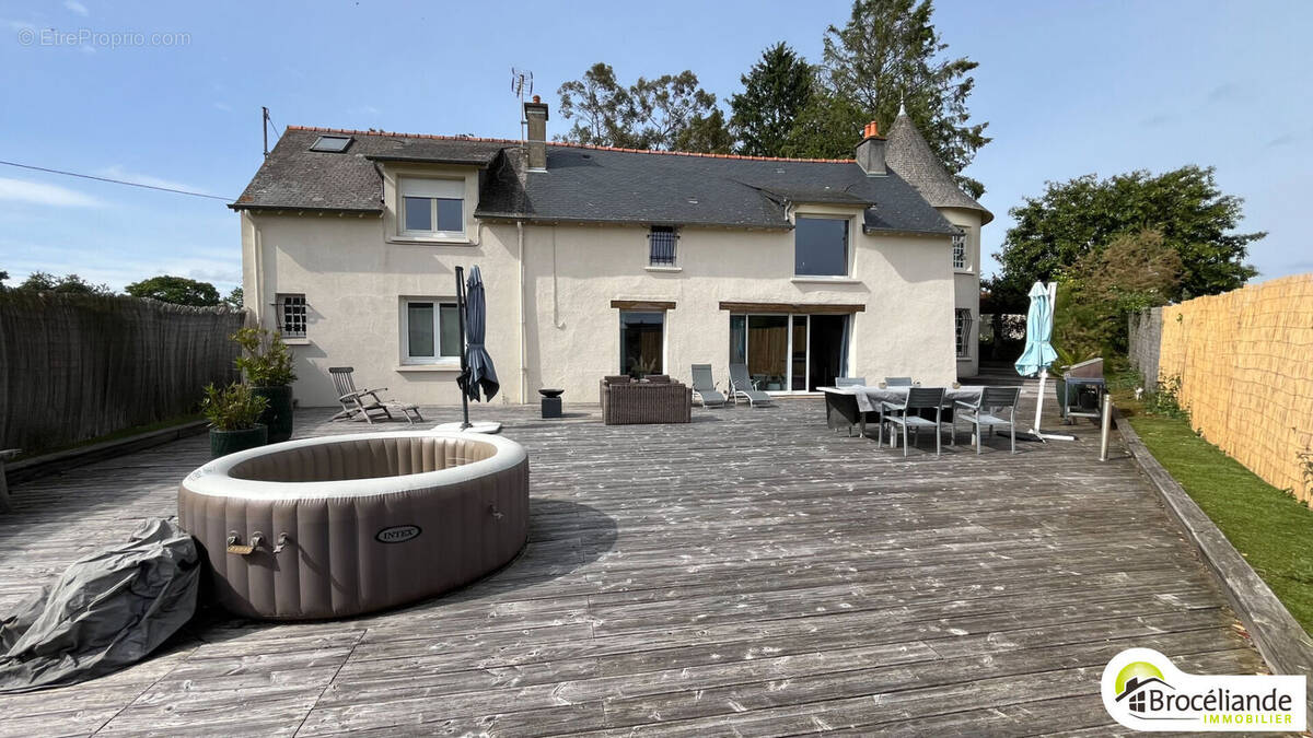 Maison à PACE