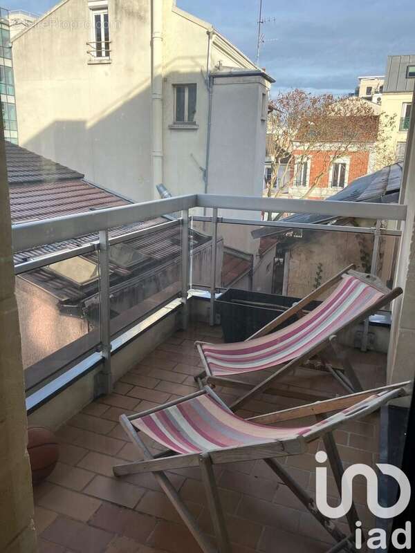 Photo 9 - Appartement à SURESNES