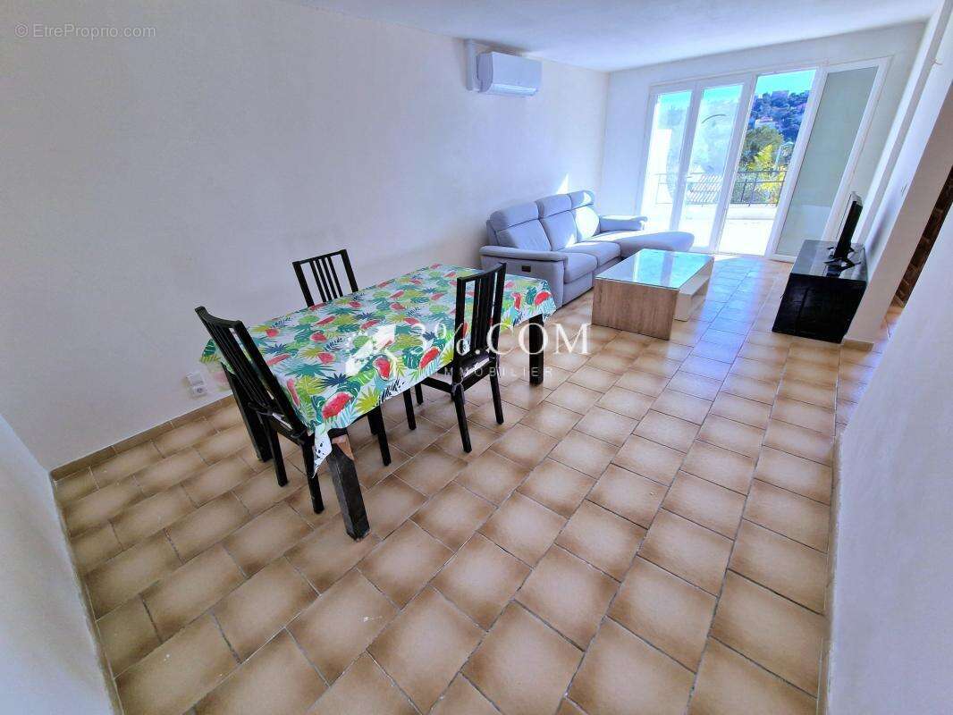 Maison à SAINT-RAPHAEL
