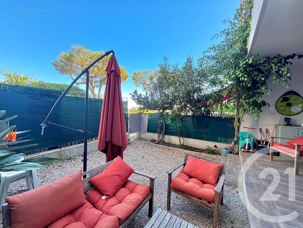 Appartement à LE CANNET