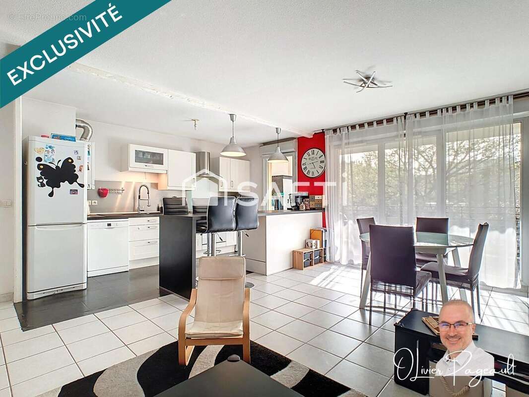 Photo 3 - Appartement à LYON-8E