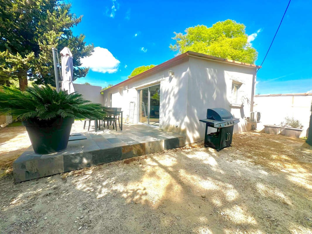 Maison à BEAUCAIRE