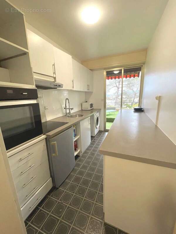 Appartement à LE CANNET
