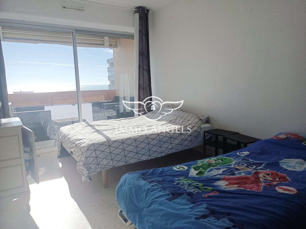 Appartement à MAUGUIO