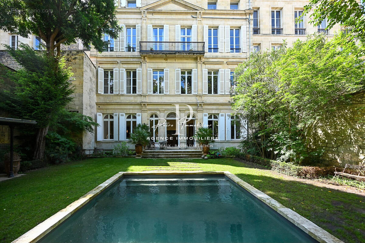 Appartement à BORDEAUX