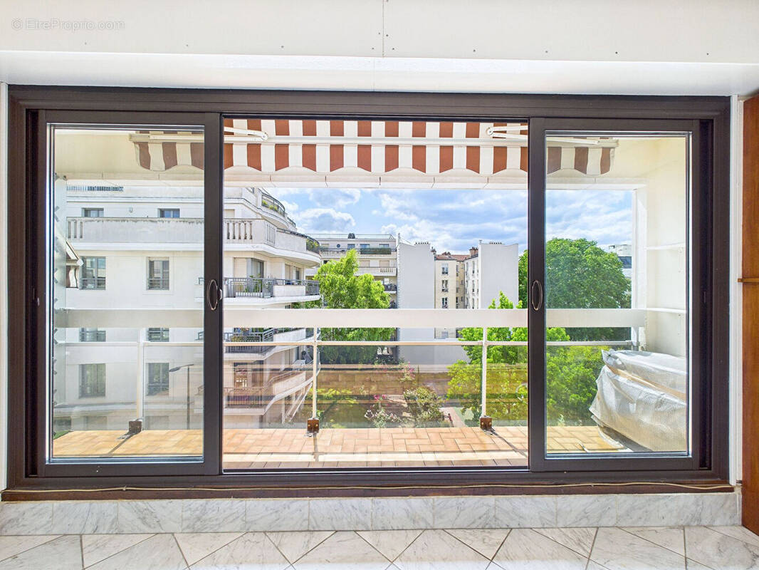 Appartement à LEVALLOIS-PERRET