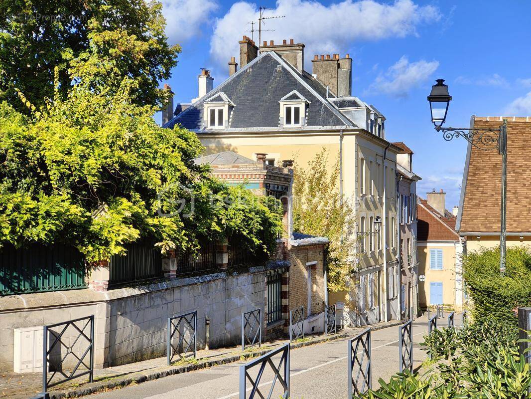 Appartement à MARLY-LE-ROI