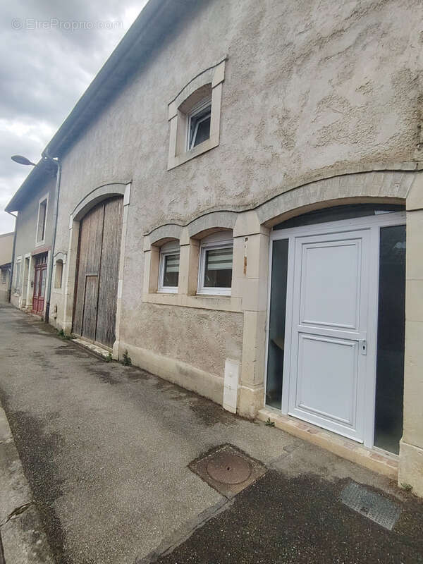 Maison à ESSEY-ET-MAIZERAIS