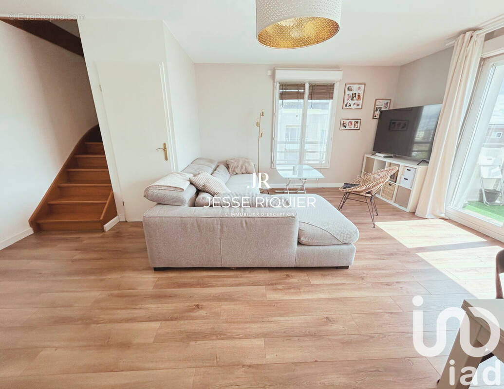 Photo 1 - Appartement à CERGY